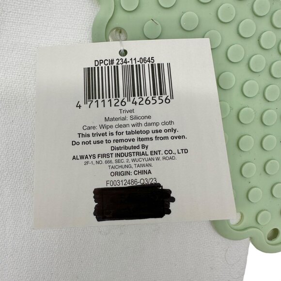 Kitchen Dish Towel and Silicone Trivet Set 2-Piece Green White Cotton Silicone - Picture 5 of 7